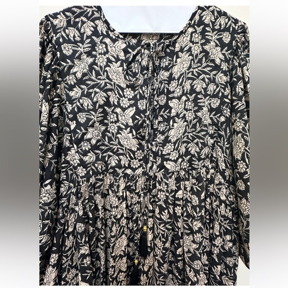 ⚡️ 100% Cotton Black and Cream Floral Maxi Dress With Pockets - Picture 9 of 16